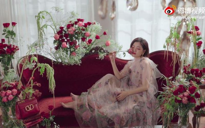 Valentino美妆创意视频 |《Letters》