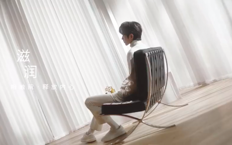 蔡徐坤 x 施华蔻 | 与光共生，沐光前行